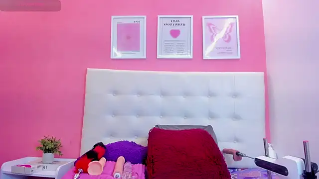 Macarena 05 online show from 10-08-25, 03:15