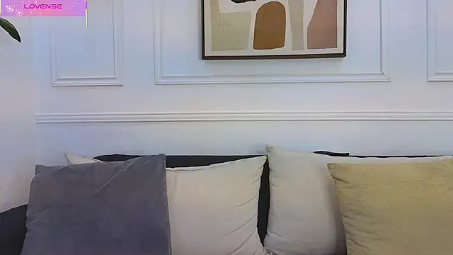 Macarena 05 online show from 02-28-26, 05:47