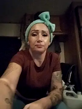 Snapshot of Dirtywhitebitch5150 chatting on 11-04-25, 07:07 Dirtywhitebitch5150 online show from 11-04-25, 07:07