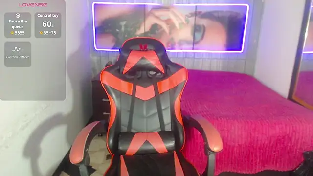 Snapshot of greiccy_20 chatting on 12-15-25, 02:16 greiccy 20 online show from 12-15-25, 02:16