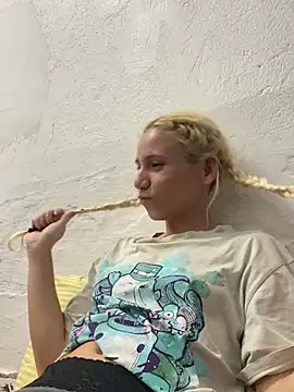 Bruna551 online show from 03-28-26, 02:44