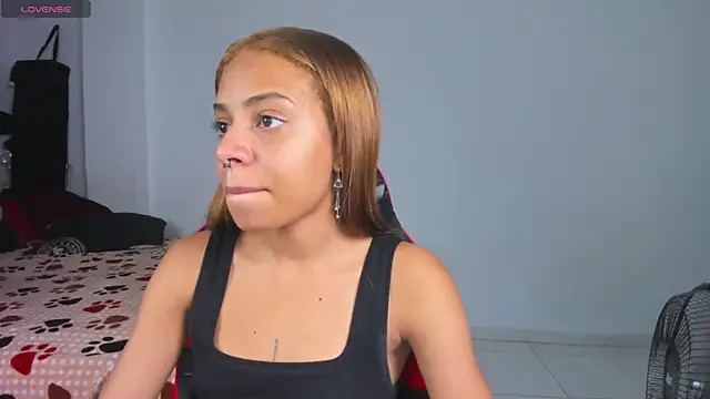 yumi hanna online show from 04-14-26, 02:39