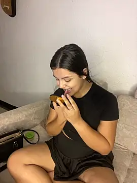 Snapshot of lunita_sweet5 chatting on 09-10-25, 11:16 lunita sweet5 online show from 09-10-25, 11:16