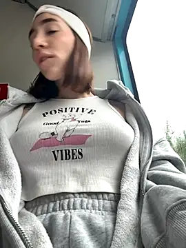 Snapshot of BallerinaCappuccino_ chatting on 09-20-25, 10:38 BallerinaCappuccino online show from 09-20-25, 10:38