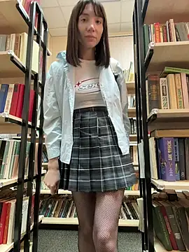 Snapshot of BallerinaCappuccino_ chatting on 12-16-25, 07:57 BallerinaCappuccino online show from 12-16-25, 07:57