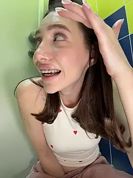 BallerinaCappuccino  online show from 04-18-26, 09:46