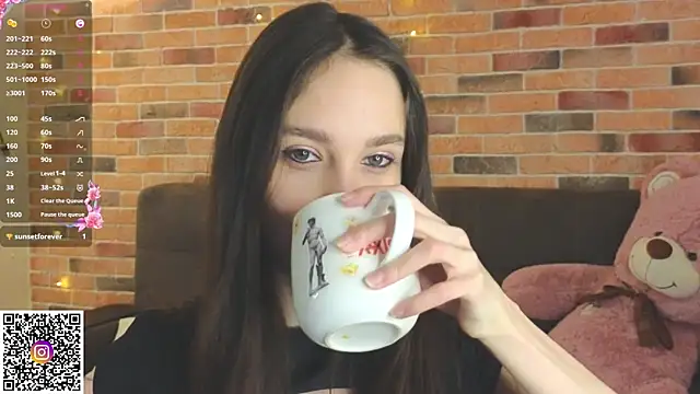 SoftieDream online show from 11-16-25, 06:19