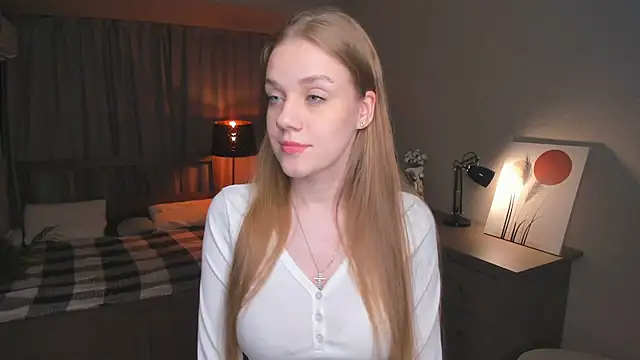 Snapshot of OdellaFrake chatting on 09-25-25, 07:50 OdellaFrake online show from 09-25-25, 07:50