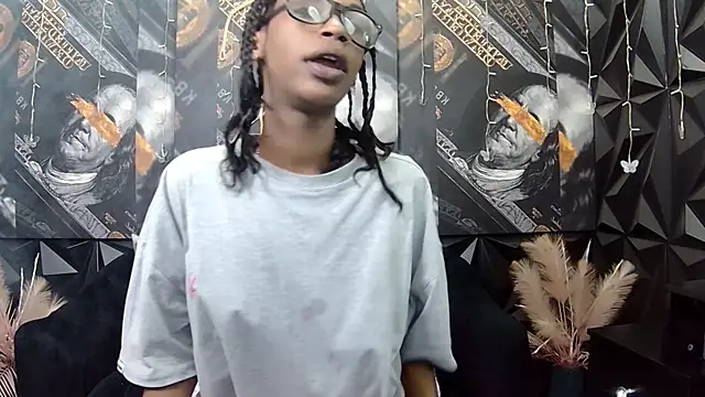 Lilmisbaddyxxx online show from 10-07-25, 05:32