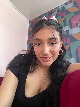 ValentiinaCruz online show from 11-29-25, 06:22