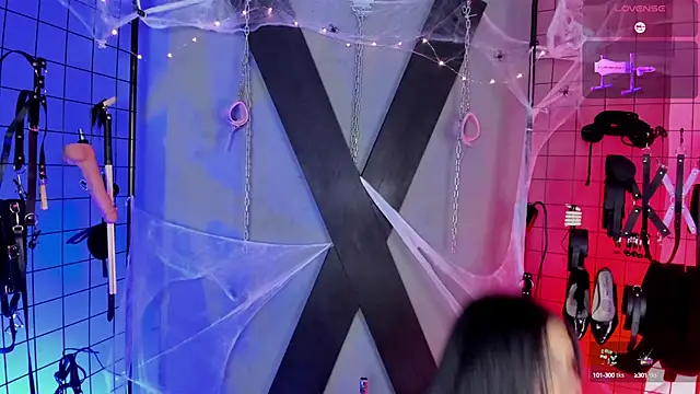 VictoryaLiah BDSM online show from 10-10-25, 12:37