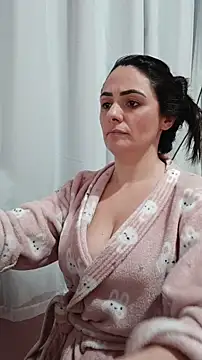 Snapshot of _SexyPetite_ chatting on 11-01-25, 05:42 SexyPetite online show from 11-01-25, 05:42