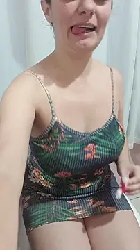 Snapshot of _SexyPetite_ chatting on 11-27-25, 05:15 SexyPetite online show from 11-27-25, 05:15