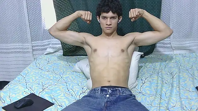 Samuel Hills II online show from 02-02-26, 07:45