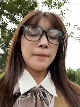 xiaoqiao ss online show from 10-20-25, 06:14