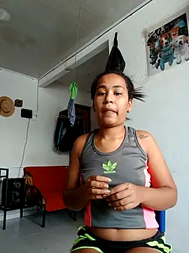 Snapshot of Shanel_69 chatting on 10-03-25, 05:43 Shanel 69 online show from 10-03-25, 05:43