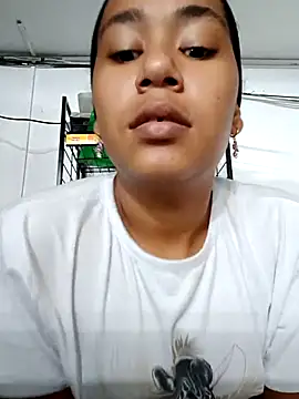 Snapshot of Shanel_69 chatting on 12-01-25, 12:48 Shanel 69 online show from 12-01-25, 12:48