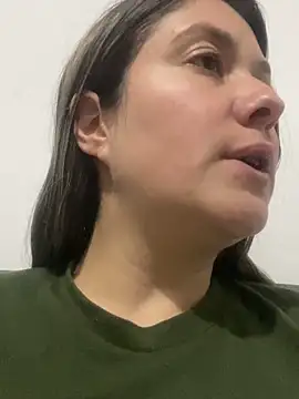 Snapshot of Abby-LS chatting on 12-19-25, 02:18 Abby-LS online show from 12-19-25, 02:18