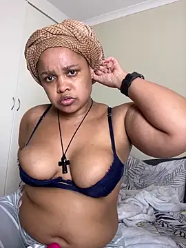 XXXquisiteVixen online show from 11-18-25, 07:07