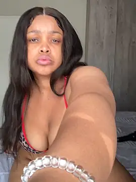 Snapshot of XXXquisiteVixen chatting on 04-26-26, 12:58 XXXquisiteVixen online show from 04-26-26, 12:58