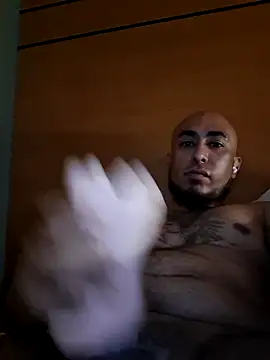 Snapshot of Mac15151 chatting on 08-02-26, 11:25 Mac15151 online show from 08-02-26, 11:25