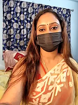 Snapshot of Cute-lusi chatting on 11-02-25, 06:54 Cute-lusi online show from 11-02-25, 06:54