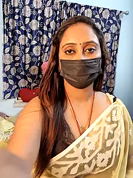 Snapshot of Cute-lusi chatting on 11-09-25, 08:07 Cute-lusi online show from 11-09-25, 08:07