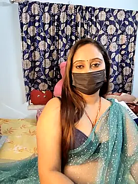 Snapshot of Cute-lusi chatting on 11-11-25, 07:03 Cute-lusi online show from 11-11-25, 07:03