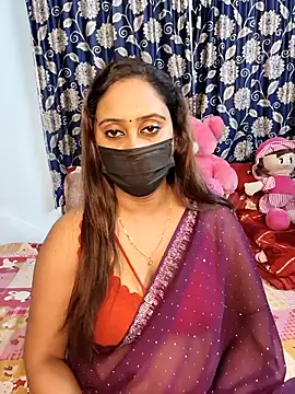 Snapshot of Cute-lusi chatting on 12-17-25, 11:22 Cute-lusi online show from 12-17-25, 11:22