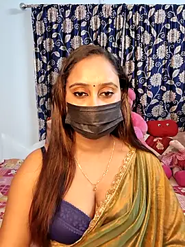 Snapshot of Cute-lusi chatting on 12-21-25, 06:59 Cute-lusi online show from 12-21-25, 06:59