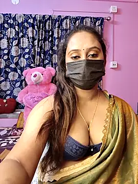 Snapshot of Cute-lusi chatting on 05-10-26, 07:19 Cute-lusi online show from 05-10-26, 07:19