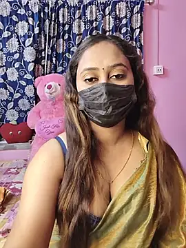 Snapshot of Cute-lusi chatting on 06-29-26, 06:52 Cute-lusi online show from 06-29-26, 06:52