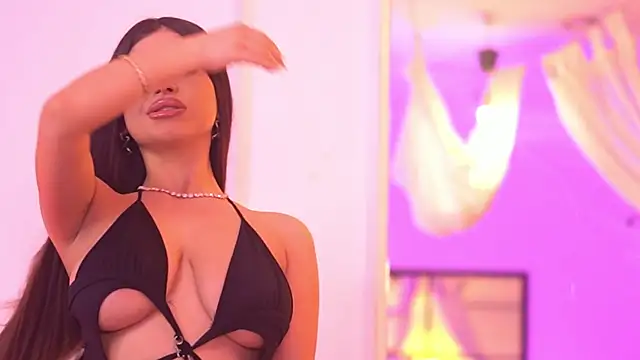 BellaNoirre online show from 01-10-26, 06:20