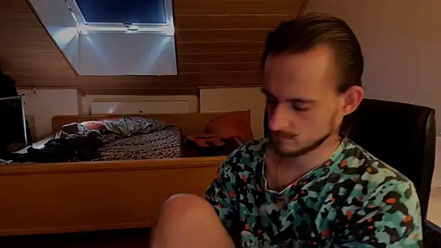 Bez3ybik online show from 04-11-26, 01:04