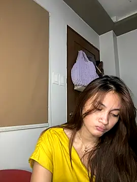 LanySylvia online show from 11-17-25, 05:19