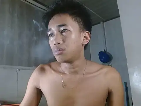 charlie0728 online show from 10-21-25, 09:32