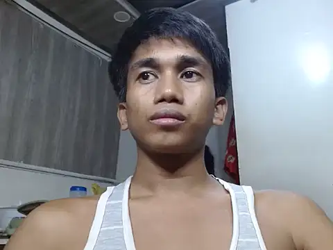 charlie0728 online show from 07-09-26, 04:44