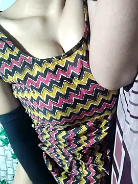 Snapshot of pihu099 chatting on 04-03-26, 11:14 pihu099 online show from 04-03-26, 11:14