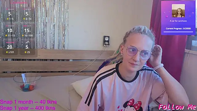 lisa yummi online show from 09-26-25, 09:02