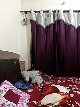 MEERAcle online show from 03-12-26, 02:23