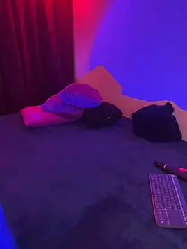 Snapshot of ZahaRose chatting on 10-31-25, 05:08 ZahaRose online show from 10-31-25, 05:08