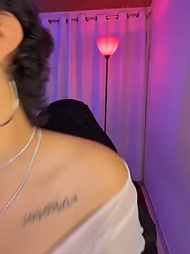 Snapshot of ZahaRose chatting on 11-30-25, 12:58 ZahaRose online show from 11-30-25, 12:58