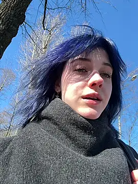 Only April online show from 04-10-26, 07:46