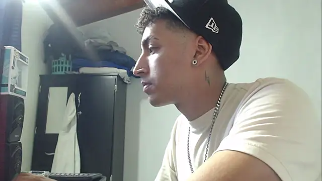 partdemonlatin666 online show from 10-25-25, 09:09