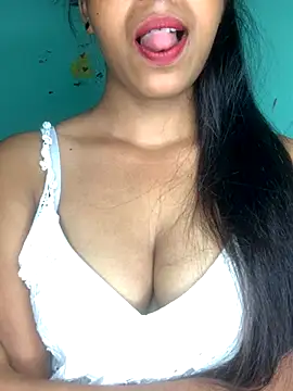 Priya baby0 online show from 09-17-25, 06:53