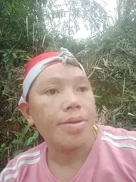 Snapshot of adchio chatting on 03-23-26, 10:19 adchio online show from 03-23-26, 10:19