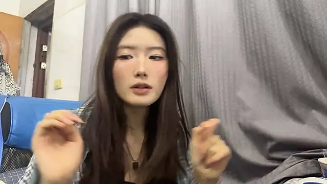 Moonlight-23 online show from 11-23-25, 12:27