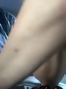 shakeweight online show from 11-18-25, 07:51