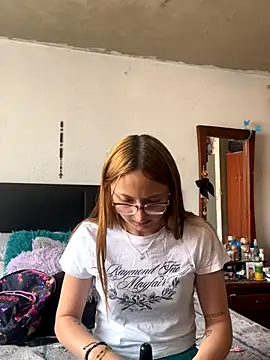 Snapshot of Aria_beauti chatting on 09-16-25, 02:07 Aria beauti online show from 09-16-25, 02:07