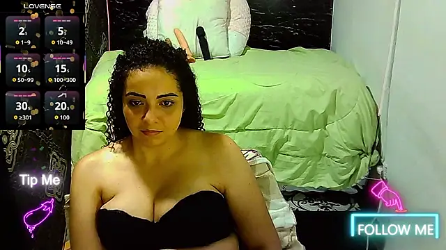  naughty milf online show from 03-30-26, 12:44